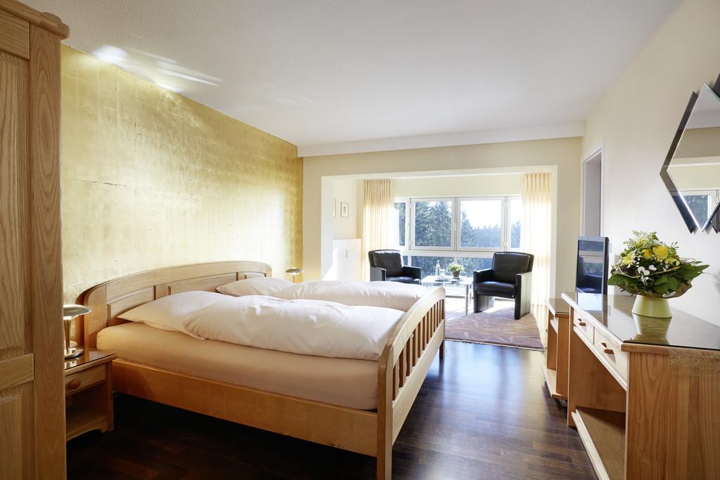 Hotel Landhaus Berghof Wenden  エクステリア 写真