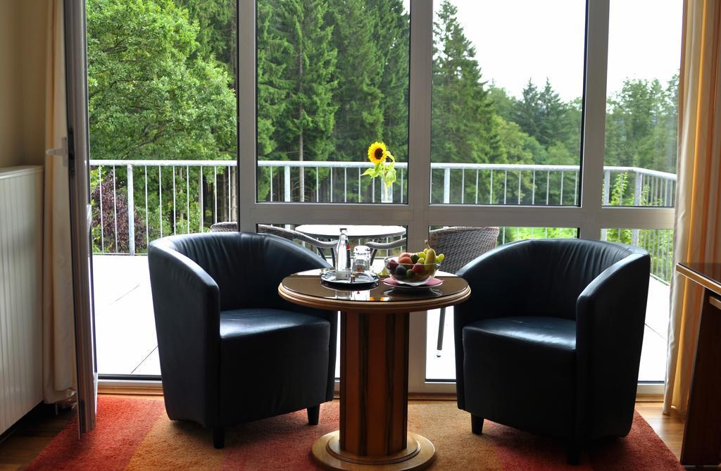 Hotel Landhaus Berghof Wenden  エクステリア 写真